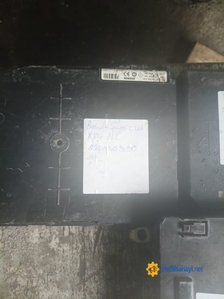 Renault scenic 2 sigortakutusu