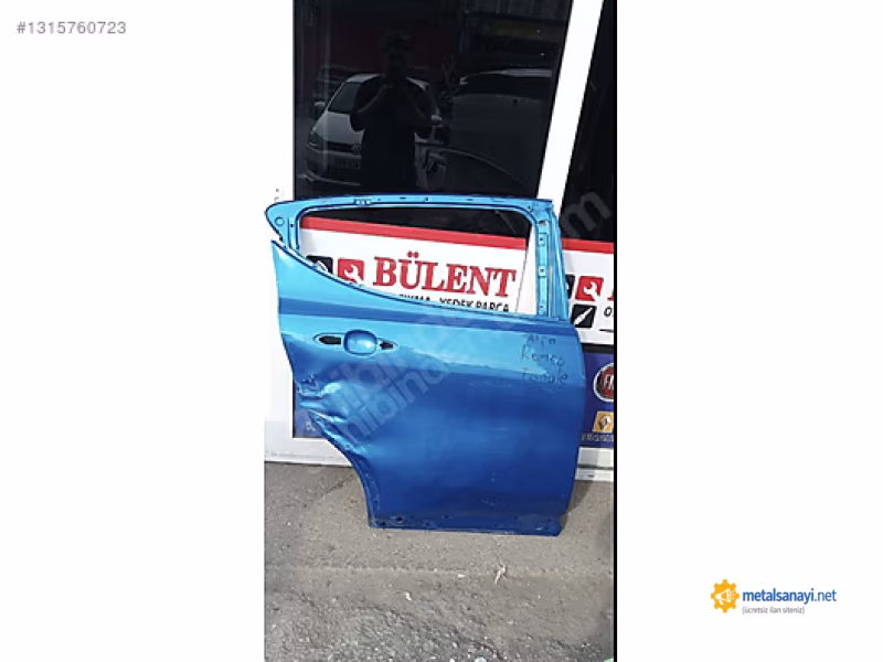 Alfa Romeo Tonale Sag Arka Kapi Orijinal Cikma