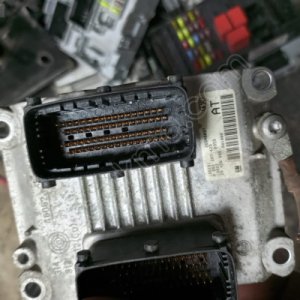 Opel Astra G 1.2 0261207425 ME7.6H4 1037362741